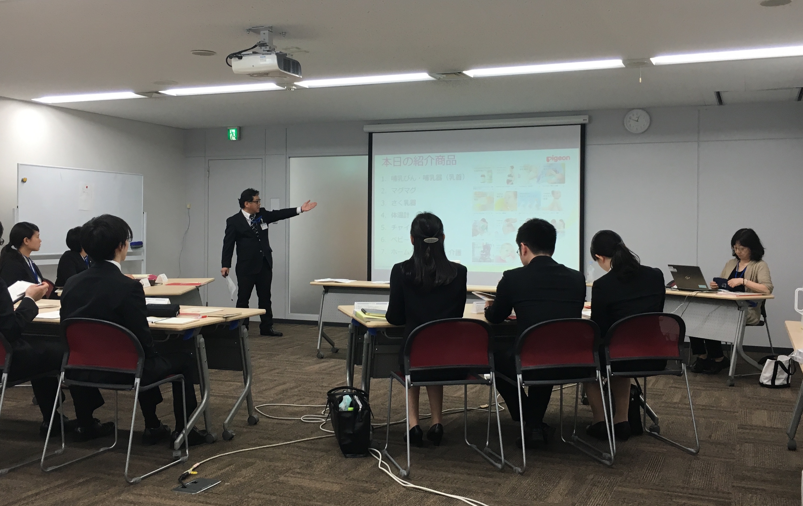 新入社員CS研修の様子