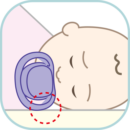 一般的なおしゃぶり（左右対称）